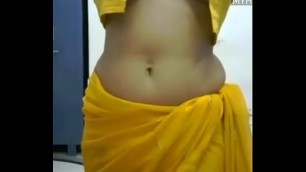 Sexy Indian girl dancing topless erotic moves and boobs show in saree &lbrace;myhotporn&period;com&rcub;
