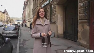 Tricky Agent - My sex tricks work teen porn well Elisaveta Gulobeva